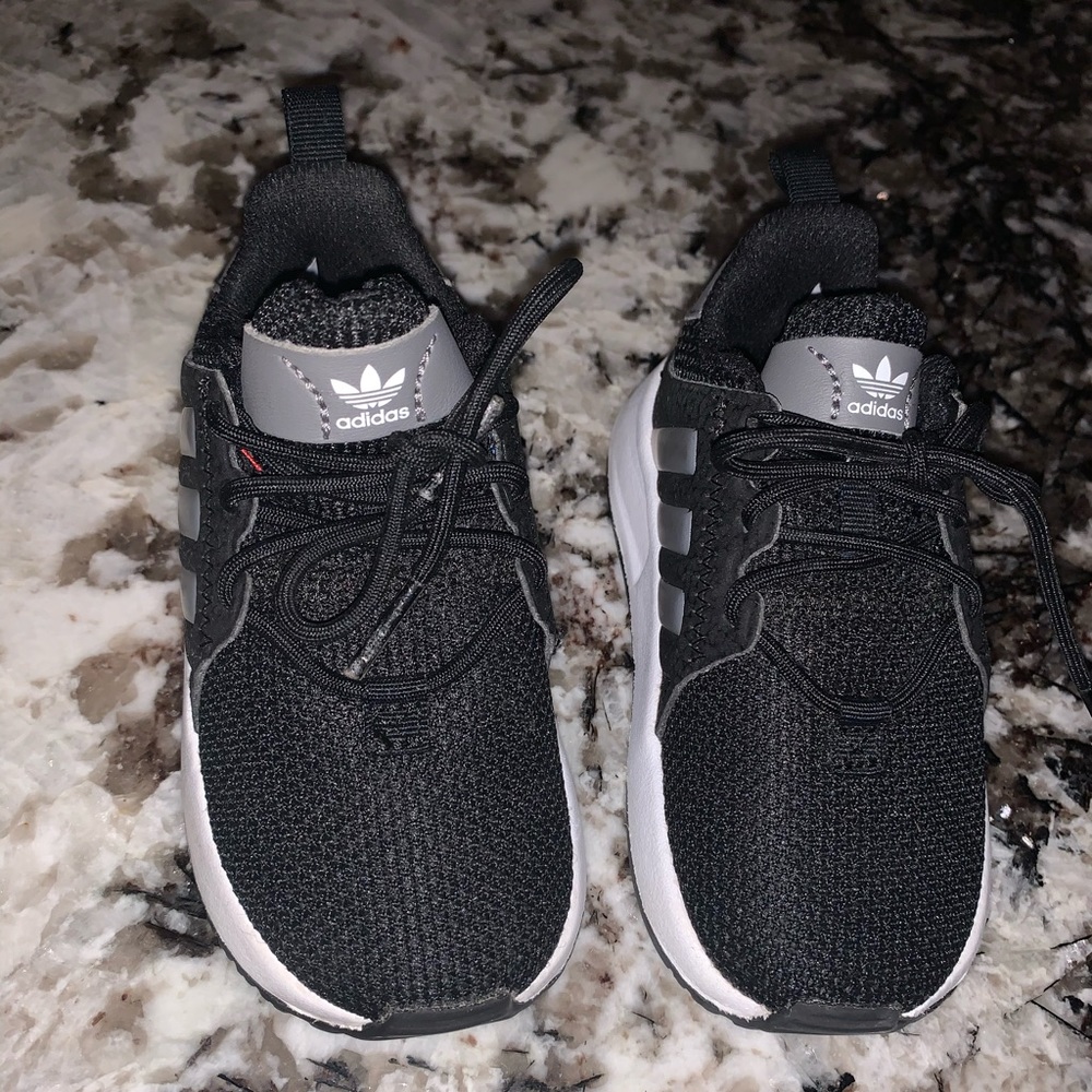 Adidas ortholite sneakers